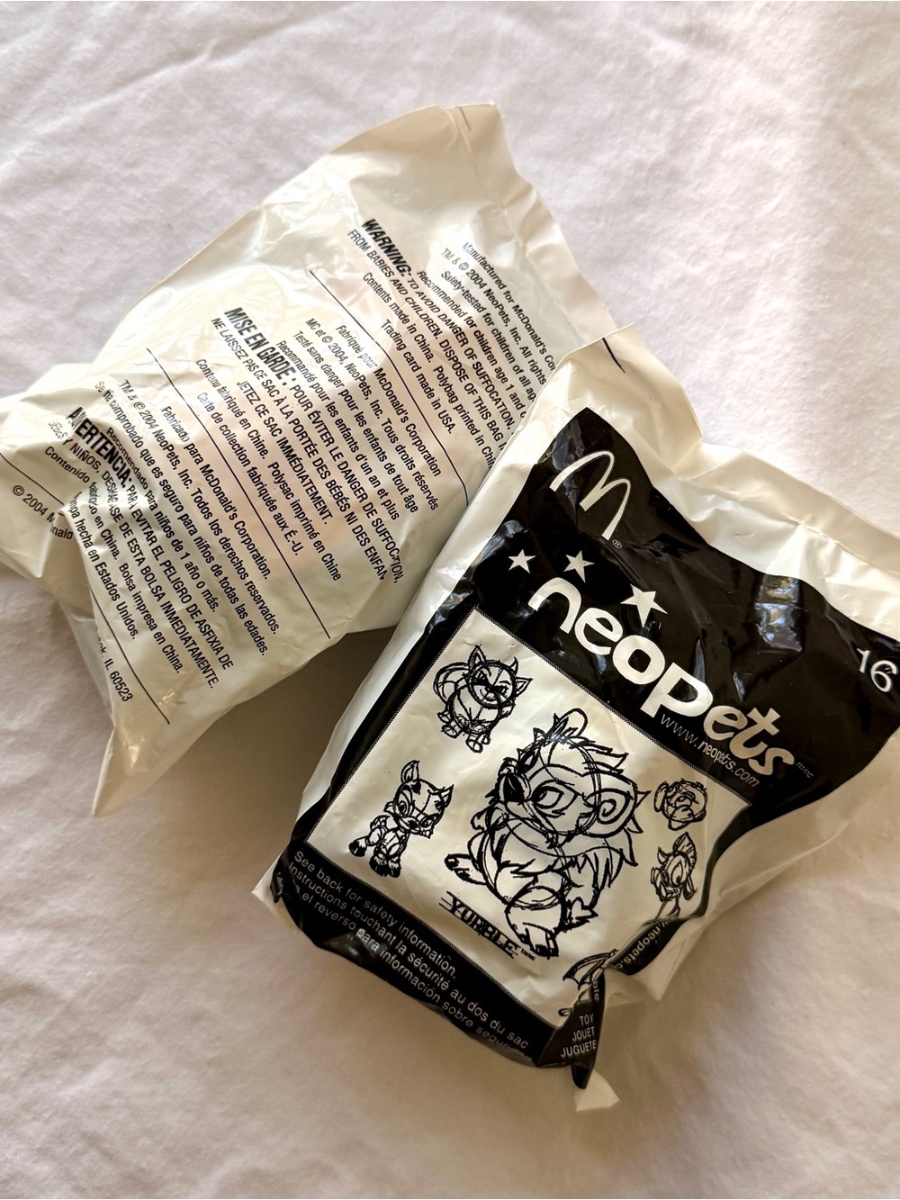 Neopets Black & White Plush Toy - Collectible Stuffed Animal